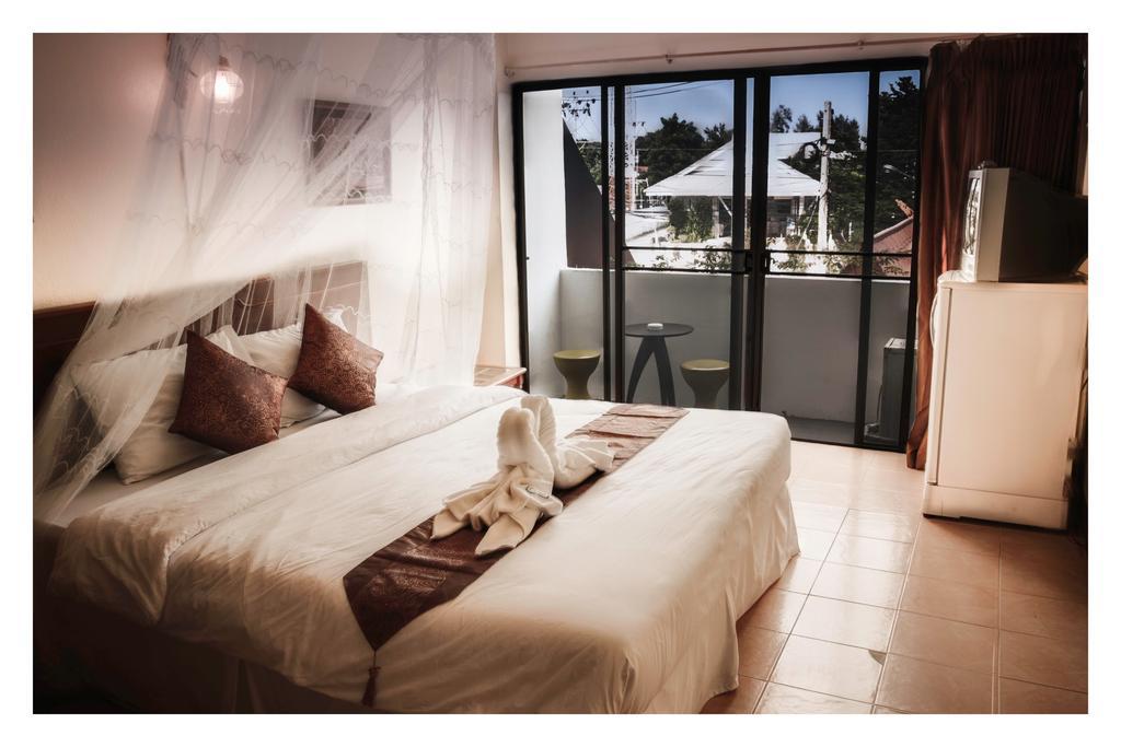 Palada Guesthouse HHQ Habitación foto