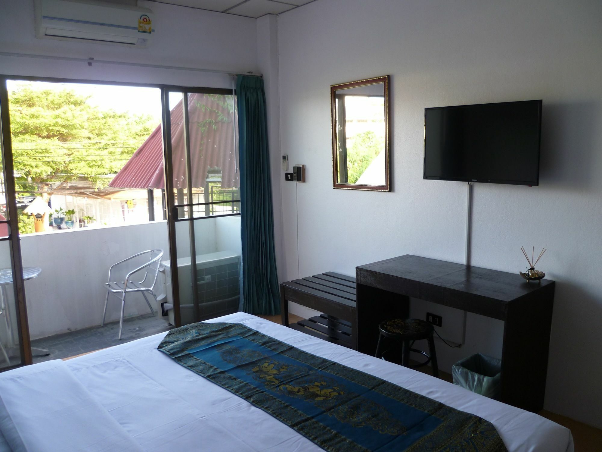 Palada Guesthouse HHQ Exterior foto